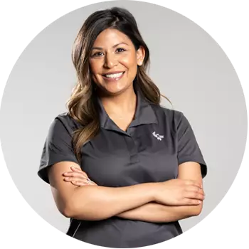 A smiling University of Phoenix Enrollment Representative