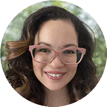 Photo of Stephanie Roblejo