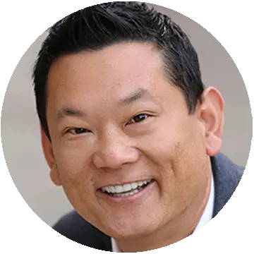 Tom Chu, husband of Lisa Lea and UOPX MBA graduate