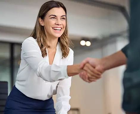 Professional woman shaking hands