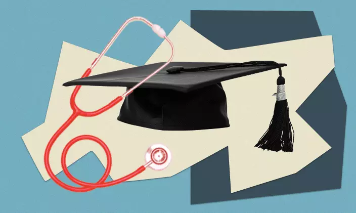 A graduation cap and a stethoscope to signify a BSN degree