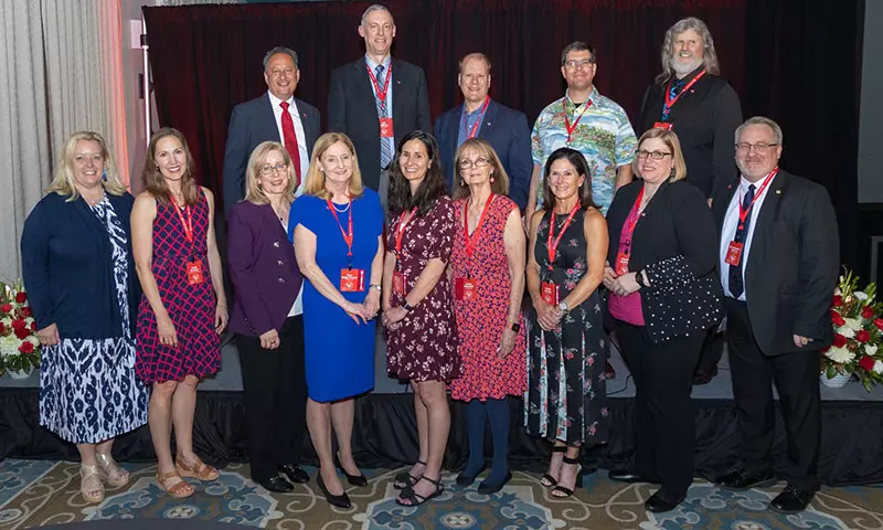 2025 Faculty of the Year Award Winners and University leadership pictured from left to right: Doris Savron, Emily Breuker, Josie Bennion, Tina Potter, Melissa Warren, Irene Blundell, Vickie Horton, Charity Jennings, Wayne McCoy, John Woods, Bill Williams, Shawn Matheson, Tomáš Oberding, Greggus Yahr   