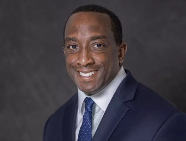 Portrait of Dr. Shaun Ward